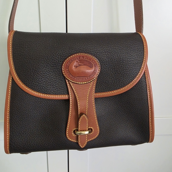 Dooney & Bourke Handbags - Dooney & Bourke Brown Leather Crossbody Bag